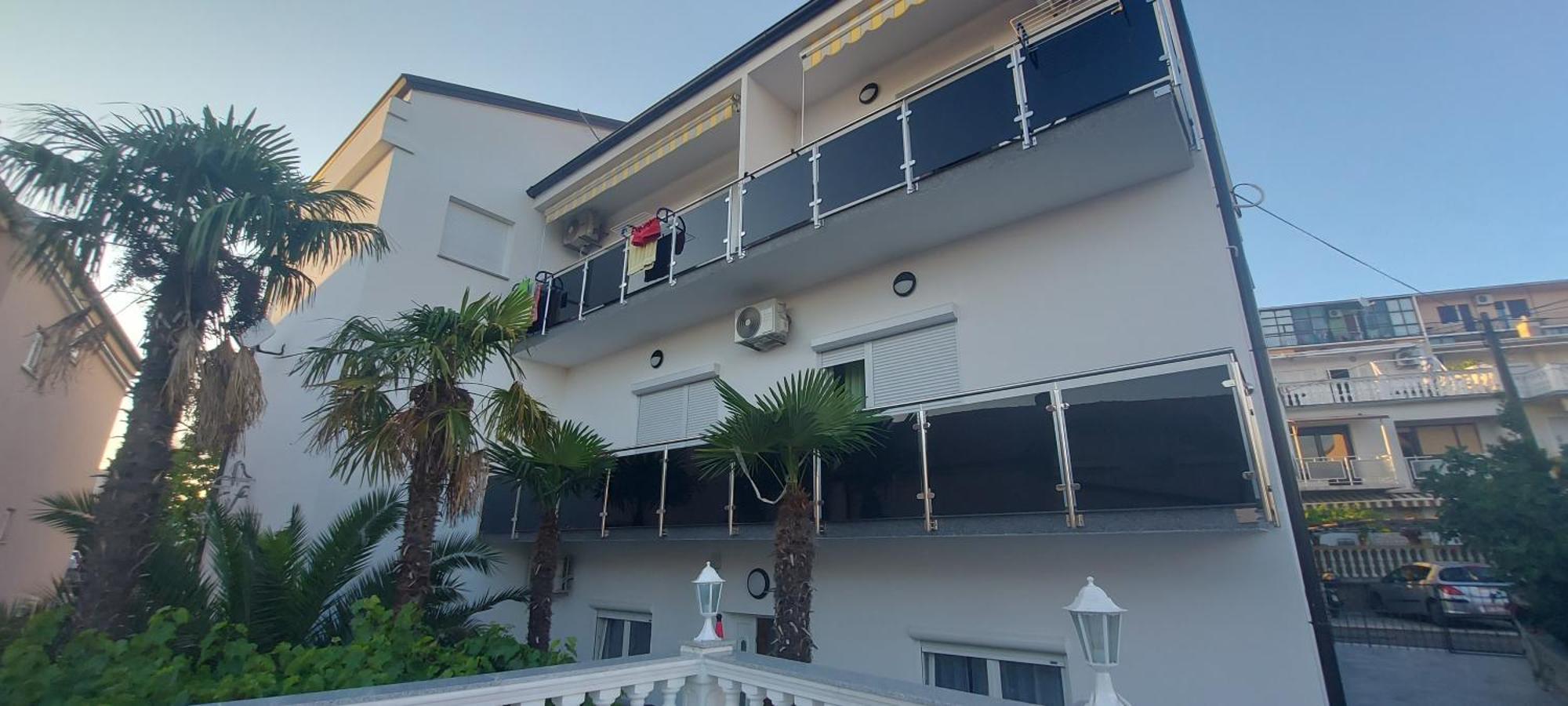 Apartments Ema Crikvenica Exterior foto